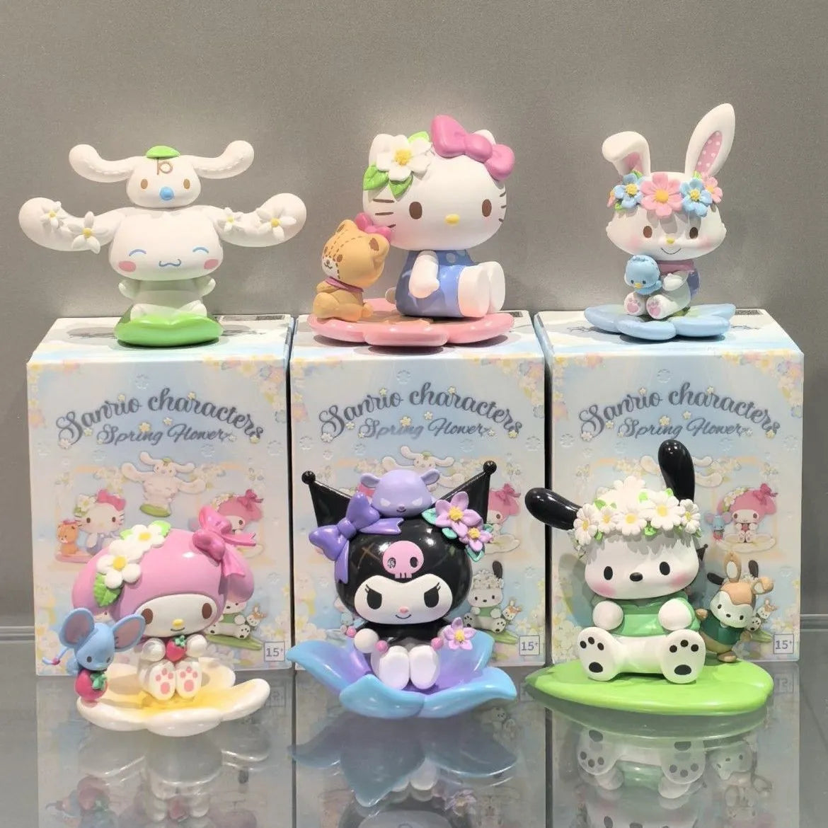 Sanrio Family Floral Series Blind Box Hello Kitty Figurine, Cute Ornaments, Dolls, Little Gifts for Girls